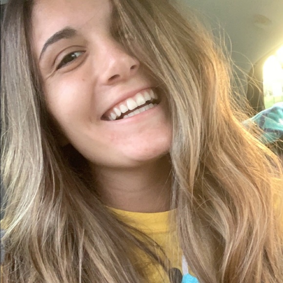 Meet your Posher, Kaitlyn - Picture 1 of 1